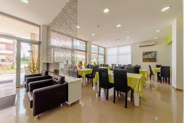 Отель Hotel Novi Херцег-Нови-16
